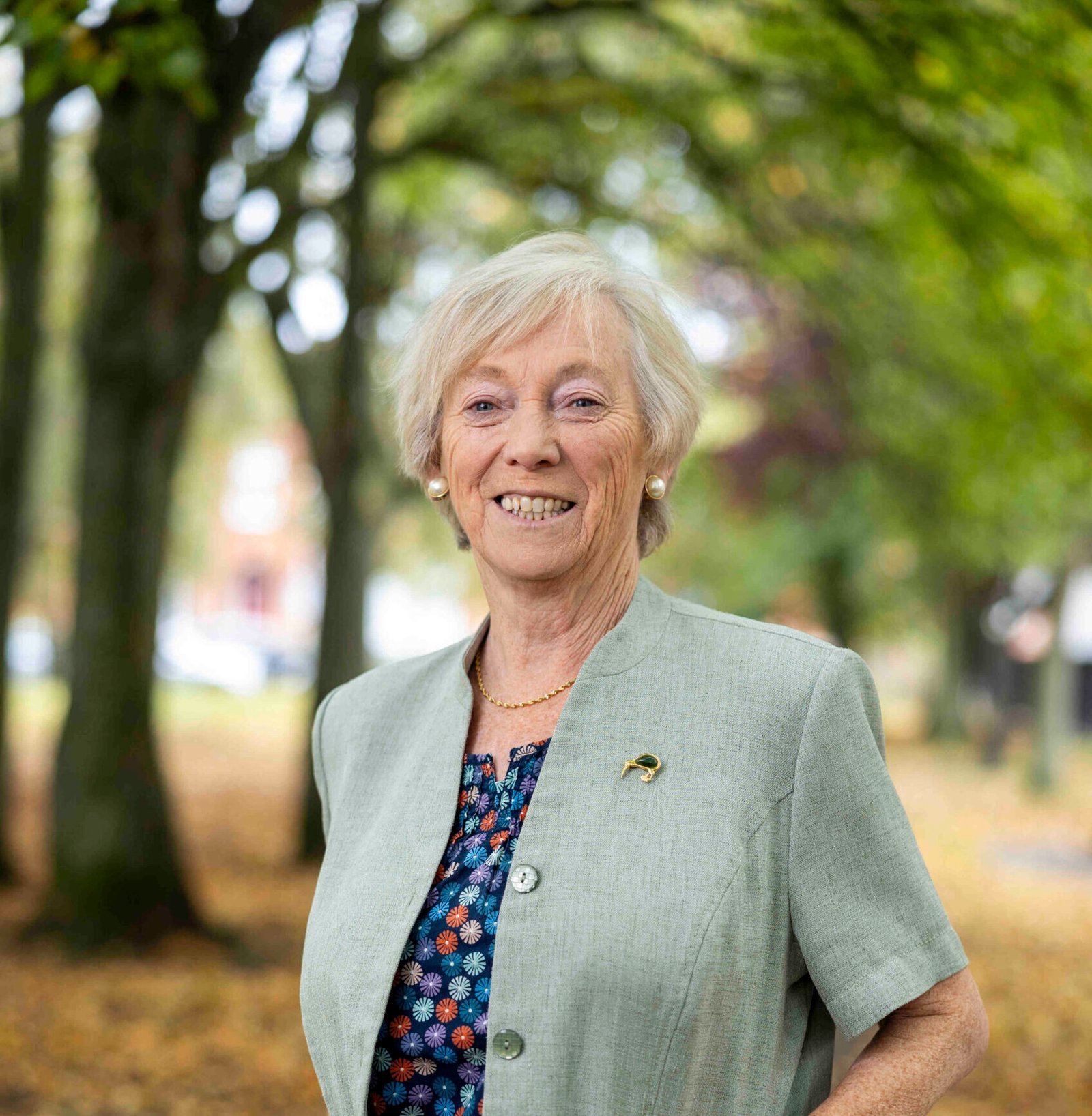 Trees and Bees – Lunchtime talk with Éanna ní Lamhna